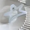 Pinza para el pelo coreana para mujer, pinza de tiburón de estilo simple, pasador de alta gama, pinza para la parte trasera de la cabeza, pinza de hueso de dragón con lunares