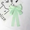 Pajarita para Mujer, Moño Grande en Verde Claro con Pasador de Cinta de Perlas, Broche Accesorio Estilo Universitario, Broche de Perlas