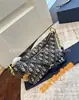 Bolsa Feminina 2026 Novo Modelo Com Letras Estilo Dior Comércio Exterior Nova Moda Bolsa de Ombro Transversal Transfronteiriça Monograma Bolsa Versátil
