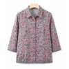 Camisa de primavera y verano de manga tres cuartos para madre de mediana edad, nuevo top floral de moda, camisa holgada y elegante para personas mayores