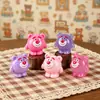 Miniatura de Oso Fresa Realista Figura de Muñeca Casa de Muñecas Decoración del Hogar Adorno Pequeño Creativo Decoración de Oficina