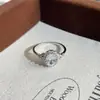 Livro Vermelho Pequeno Segurando Flor Anel de Diamante Prata Esterlina S925 Anel Ovo de Pombo Luxo Leve Conjunto Completo Feminino Zircônio Anel de Dedo Elegante