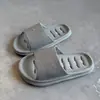 Zapatillas antideslizantes populares para baño para mujer, ligeras y adecuadas para uso en el hogar, hotel y dormitorio, con una sensación cómoda para todas las estaciones