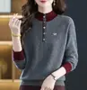 Nova Estilo Outono e Inverno Camiseta Básica de Tricô Meia-Gola, Fashionável e Rejuvenescedora, Versátil, Aparência Solta e Emagrecimento, Suéter Pulôver Color Block