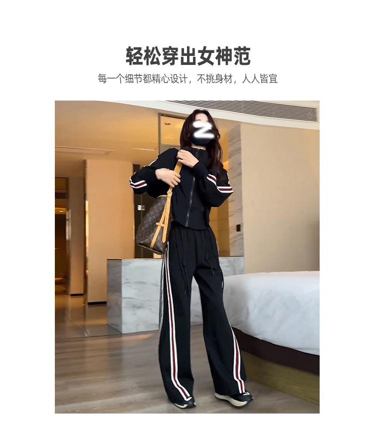 跨境淘货源分销2023秋冬季新款街头潮流减龄小个子爆款欧货网红款运动套装休闲运动气质休闲时尚流行新款秋装秋装女装时尚套装套装女装秋季套装女套装女女士运动服女装两件套套装卫衣套装休闲套装秋季套装女装时尚套装盐系休闲套装女装2023百搭设计感小众洋气欧货阿里国际站跨境采购Cross-border, shopping source, foreign trade, export, distribution 2023 fall, winter, new, street trend, explosive, European goods, network red, sportswear, leisure sports, temperament leisure, fashion popular, new autumn wear, autumn women's wear, fashion suit, women's wear, women's wear, women's wear, women's sportswear, women's two-piece, hoodie suit, casual suit, autumn suit, women's wear, Fashion suit salt department, casual suit women's dress, Ali International Station, cross-border procurement