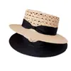 Sombrero de copa plana de rafia retro británico para mujer, sombrero de paja con protección solar de verano, sombrero de ala plana con parte superior hueca hecho a mano, sombrero para el sol de marea.