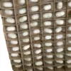 Los gusanos de seda tejen seda para formar capullos, y los capullos se disponen en un patrón de cuadrícula.. Se ofrecen accesorios para tejer seda a la venta, y las redes para tejer seda para gusanos de seda están disponibles para venta al por mayor y dropshipping.