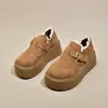Sapatos casuais femininos de plataforma com sola grossa, cobertura total, novos mocassins slip-on outono 2026, sapatos baixos casuais retrô com sola macia