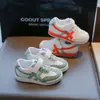 Tênis Esportivo Infantil para Corrida 2026 Novo Primavera e Outono Sapatos Macios Antiderrapantes Meninas Estilo Forrest Gump Tênis Casuais Estudantes Meninos