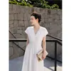 2026 Verano Estilo Sencillo para el Trabajo Adorno de Encaje Cintura Elástica Falda Vestido Adelgazante Distribución para Transmisión en Vivo