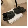 Novos Estilos de Sapatos Loafer 2026, Pantufas Peludas Quentes Internas de Veludo com Aumento de Altura, Sapatos Individuais Birkenstock, Meio Sapato Fechado para Mulheres