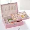 Caja de almacenamiento de joyas gran capacidad doble capa para pendientes de botón collar caja de joyería con cerradura caja organizadora en stock al por mayor