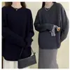 Suéter Feminino 2025 Tendência Outono e Inverno Estilo Preguiçoso Suave Pulôver Tricô Francês Camisa Básica Feminina Roupa de Baixo Manga Longa