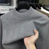 Venta al por mayor transfronteriza otoño e invierno nuevo suéter de cuello semi-alto para hombres de mediana edad jacquard engrosado cálido color liso tejido camisa base