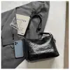 Bolso de Mujer 2025 Nuevo Transfronterizo Nicho Verano Versátil Bolso de Hombro Cruzado Mochila Portátil Simple de Moda para Mujer