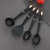 Exclusivo transfronteiriço: Conjunto de utensílios de cozinha de nylon de nove peças com cabos banhados a ouro rosa, incluindo conchas de sopa e espátulas, para uso na cozinha