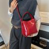Bolso de Cubo para Mujer 2025 Otoño e Invierno Nuevo para Ir al Trabajo Rojo Bolso de Boda Bolso Bandolera de Hombro Moda Retro