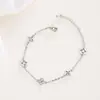 Pulsera de Lujo Ligero Estilo Coreano Hierba de la Suerte Celebridad de Internet Elegante Microincrustación de Zirconia Diseño de Nicho Mori Joyería de Oro de 18 Quilates