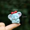 Elefante de la suerte de dibujos animados lindo modelo manualidades de resina decoraciones de micro paisajismo con musgo adornos pequeños de escritorio para coche