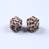 En stock perlas de silicona hexagonales transferencia de agua 14 mm perlas octogonales joyería europea y americana llavero femenino perlas sueltas venta al por mayor