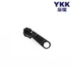 Cremallera Ykk en Stock, Gama Completa de Tiradores de Cremallera de Nylon Tamaño 5 Cn, Tiradores de Cremallera Ykk para Bolsas, Anillos de Cremallera, Equipaje