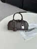 2026 Bolso de Bolos de Color Sólido con Bloques de Color de Nuevo Diseño de Nicho, Sensación de Alta Gama, Versátil, Bolso de Mano de Lujo Ligero, Bolso de Hombro y Cruzado