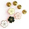 Broche de Flor de Cerejeira de Metal Produção Reunião Anual Distintivo Comemorativo Evento Celebração Esmalte Artesanal Distintivo de Lótus Personalização