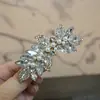 Acessórios de Cabeça para Novo Banquete de Casamento Transfronteiriço, Acessórios de Cabelo com Pérolas e Strass, Presilha de Mola de Cristal, Pente de Liga de Metal de Alta Qualidade, Acessórios para Noivas