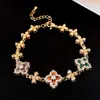 Pulseira Cruz Flor de Zircônia Diamante Europeia e Americana Transfronteiriça, Luxo Leve, Sensação de Alto Padrão, Moda, Joias Exquisitas e Personalizadas