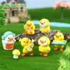 Nuevo Impermeable de PVC Lindo Patito Amarillo Paisaje en Miniatura Jardinería DIY Manualidad de Plástico Adorno de Escritorio para Coche