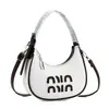 2026 Nova Bolsa Pequena Feminina Versátil e na Moda, Bolsa de Ombro Único Transversal, Estilo Moda Coreana, Exportação de Fábrica, Bolsa de Braço Mais Vendida