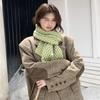 Cachecol de Tricô Azul Macio e Aconchegante para Mulheres, Estilo Coreano de Inverno, Toque de Luxo, Espessado para Proteção contra o Frio e Aquecimento, Protetor de Pescoço, Novo Modelo 2025