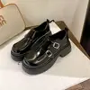 Nuevos Zapatos Pequeños de Cuero para Mujer, Estilo Retro con Hebilla Metálica, Punta Redonda, Suela Gruesa y Tacón Grueso, Mocasines para Personas Bajas, Otoño Invierno