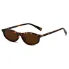 Gafas de Sol Retro de Moda Nuevas 2025 Gafas de Sol de Marco Pequeño Estilo Ojo de Gato para Tomar Fotos Aspecto Adelgazante Forma Cóncava Anti-UV para Mujeres
