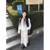 Corea Otoño/Invierno 2026 Chaqueta Corta de Manga Larga con Cuello Solapa de Doble Botonadura
