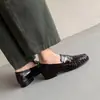 Primeira camada óleo cera couro de vaca mocassins femininos salto baixo sapatos de um só tom outono nova chegada couro genuíno bico redondo corte médio botas de um só tom femininas sapatos pequenos de couro