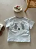 2026 Nuevo Estilo de Verano para Bebé Camiseta de Algodón Transpirable Delgada de Manga Corta con Dibujos de Cachorros para Niños de 1 Año, Versátil