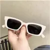 Moda Gafas de Sol Cuadradas Pequeñas Estilo Coreano Tendencia Gd Tiktok Gafas de Sol para Mujer al por Mayor Estilo Hong Kong Gafas de Sol de Tendencia con Personalidad