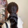 Tecido de Seda Satinado Brilhante Clássico Preto e Branco Quadrado Anel de Cabelo Tipo Moinho de Vento Corda de Cabelo com Laço Grande
