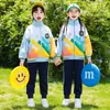 Uniformes de escola primária, uniformes de classe para primavera, outono e verão, roupas esportivas, uniformes de jardim de infância, trajes para apresentações do Dia das Crianças, conjuntos de formatura para a última série.