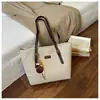 Comercio exterior tacto suelto versátil bolso de un solo hombro bolso de mujer nuevo gran capacidad casual para ir al trabajo bolso tote nicho bolso de axila moderno