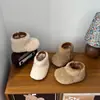 Botas de algodón para niñas de invierno, zapatos peludos para niños, zapatos cálidos para bebé, botas de nieve para lactantes, zapatos de algodón para niños pequeños, zapatos de invierno para niños