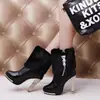 Zapatos de Mujer con Cadena de Pedrería Tendencia Nuevo Estilo Primavera 2026 Otoño/Invierno Botas de Mujer Botas de Media Caña Botas tipo Martin Tacones Altos Tacones Gruesos Charol