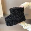 Nuevas botas de pelo de oso para el invierno 2026, zapatos de invierno de moda y tendencia para exteriores, populares botas de nieve de lana de cordero de celebridad de internet