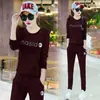 Conjunto deportivo casual de dos piezas con estampado de letras y bloques de color para primavera y otoño, sudadera de manga larga y pantalones de chándal, conjunto de dos piezas al por mayor