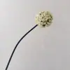 Flores artificiais de alta qualidade, incluindo flores em formato de bola de pingue-pongue e arranjos florais esféricos, para design de cena de casamento e hotel, buquês de flores para atacado