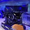 Simulador de conducción de coche de carreras dinámico doble de tres pantallas máquina de juego somatosensorial equipo de sala de experiencia vr juego vr coche de carreras vr