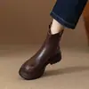 Botas de nieve para mujer, nuevo estilo de invierno 2026, cálidas del noreste, forradas de felpa gruesa, cuero suave, suela gruesa, punta redonda, botas estilo Martin forradas de felpa