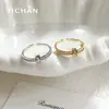 Anillo de Zirconia de Lujo Ligero Estilo Ins de Moda Versátil para Mujer, Simple y Único con un Toque de Alta Gama, Joyería de Diseño Abierto Ajustable