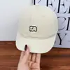 Gorra de Béisbol Bordada de Elefantito Lindo Estilo Universitario para Mujer, Visera Corta, Gorra de Béisbol Retro de Tapa Suave para Pareja, Protector Solar para Primavera y Verano